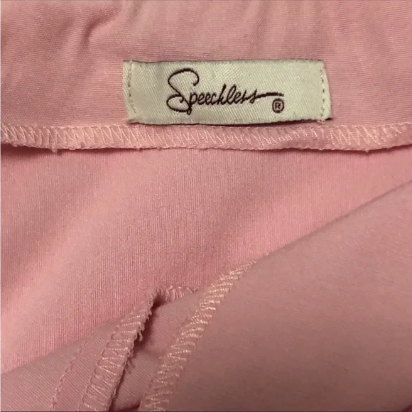 Pink dress - Picture 5 of 6